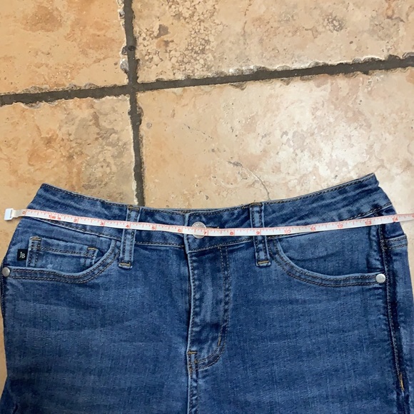 Jeans - Picture 2 of 2